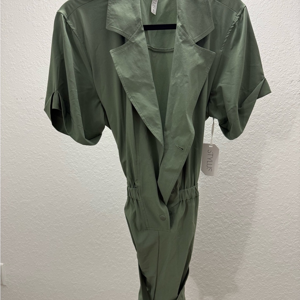 Jumpsuit - Picture 2 of 4